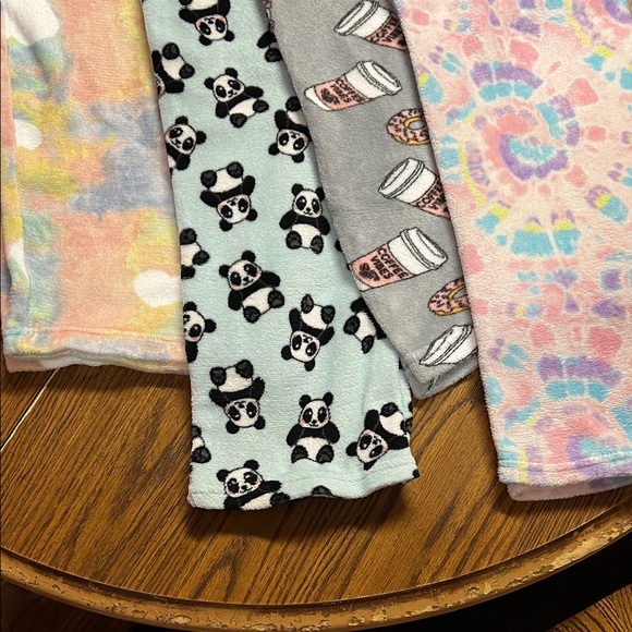 Colorful Patterned Fleece Sleep Pants - Picture 3 of 5
